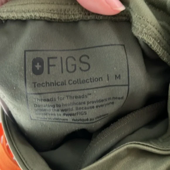 Figs Moss Green set - Picture 3 of 3